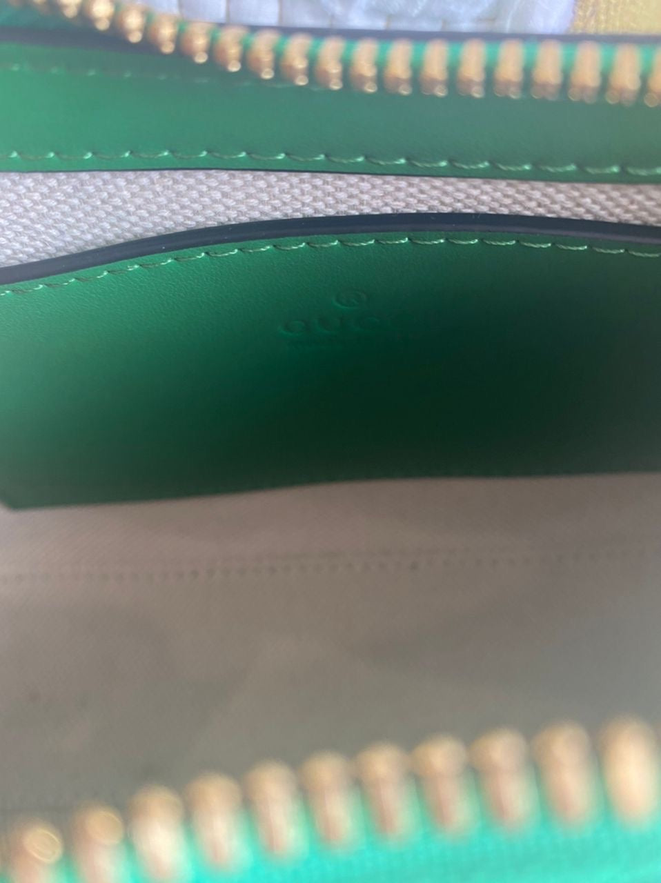 GREEN MATELASSÉ SHOULDER BAG (COMES W/ 2 STRAPS)
