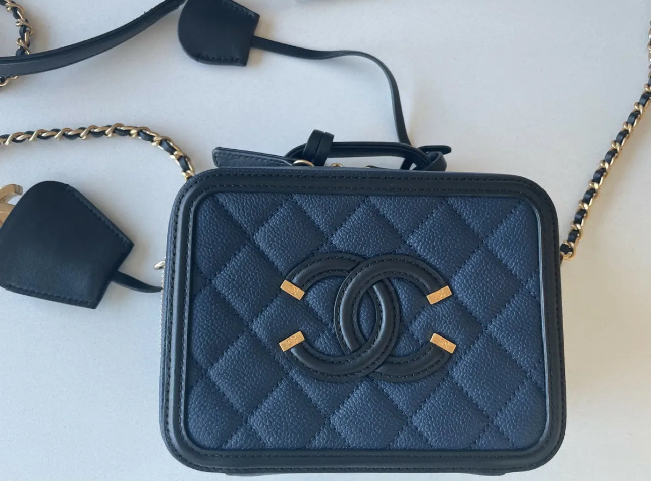 Caviar Vanity Filigree Bleu et Noir Sacoche