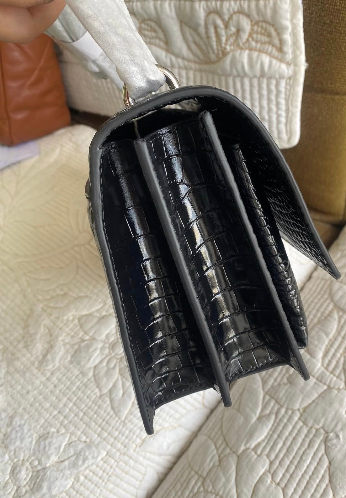 BLACK SUNSET CHAIN BAG | CROCODILE