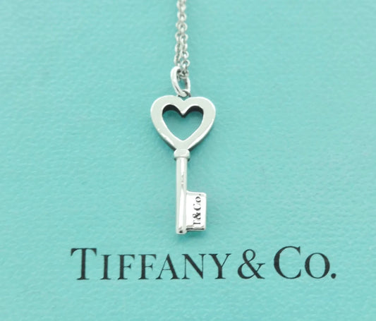 T&CO 925 Heart Key Pendant Necklace