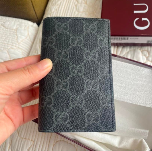 EMBLEM BI-FOLD CARD CASE | GG