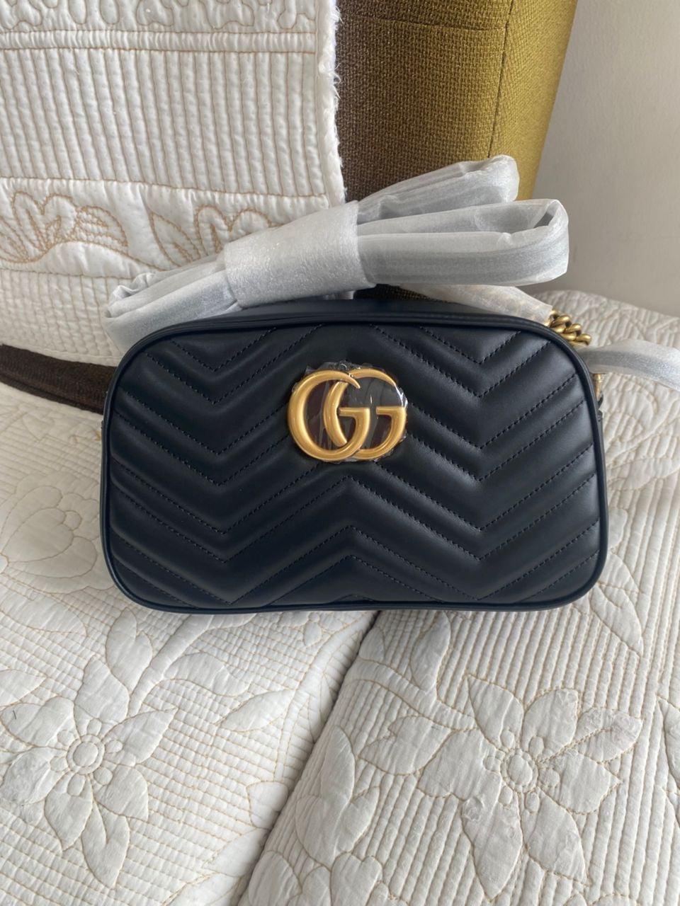 BLACK MARMONT SMALL SHOULDER BAG