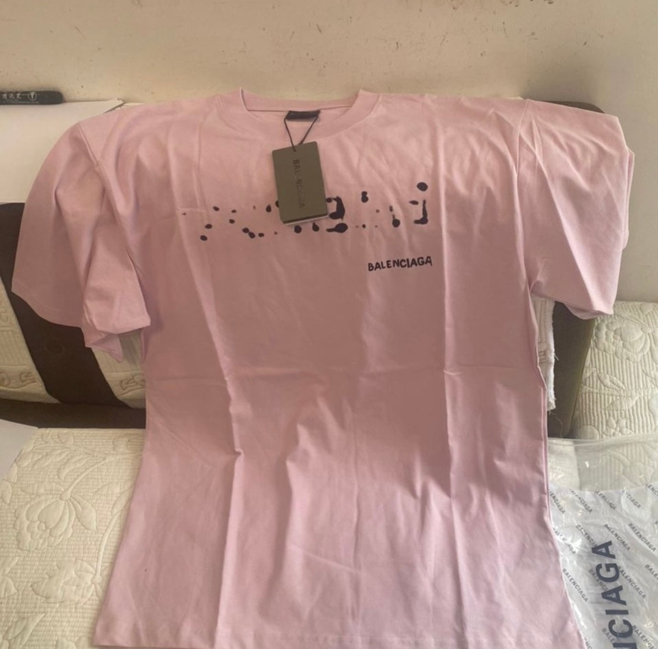 BB Hand Drawn T-Shirt - Pink