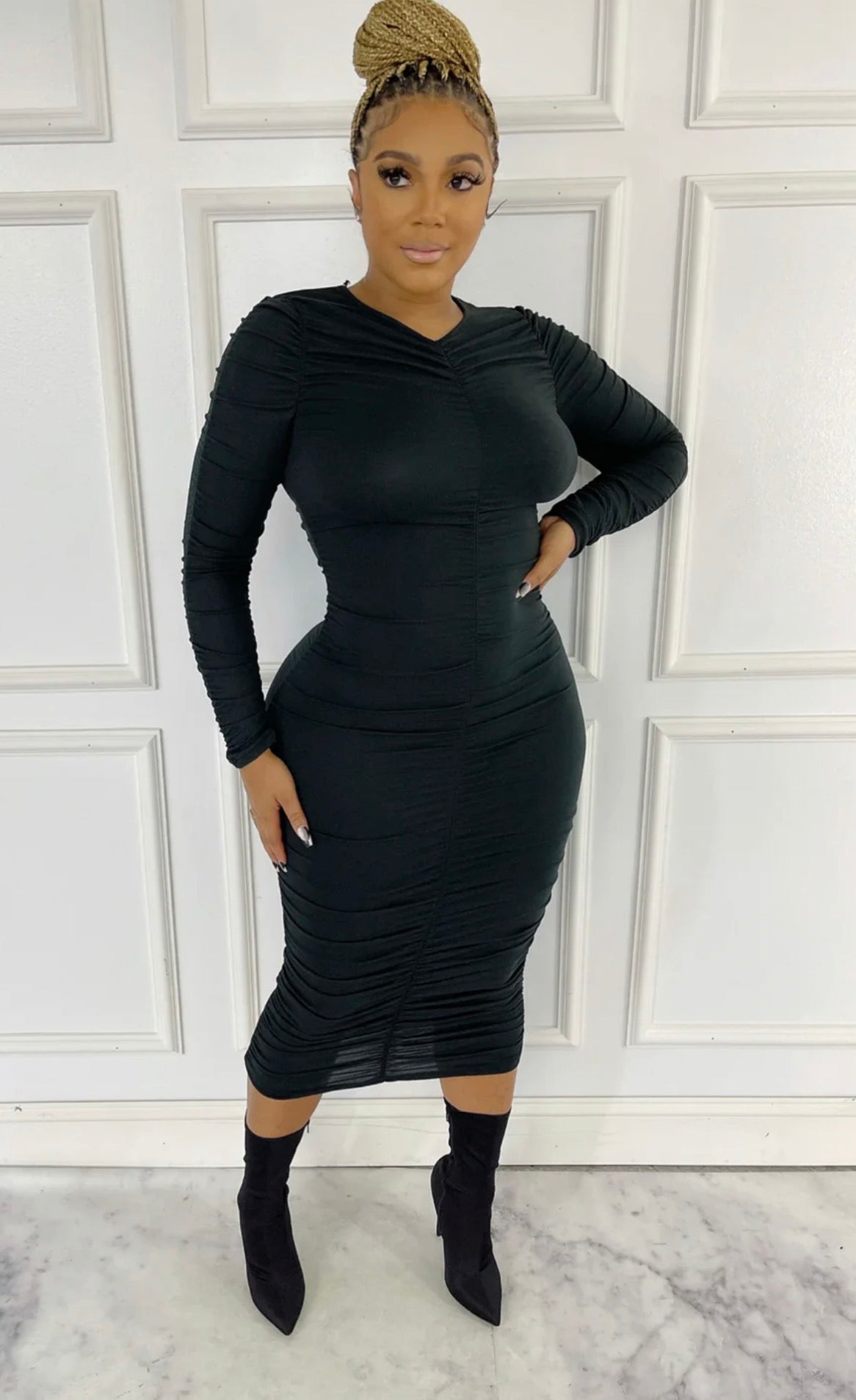 Curvy Plus Size Ruched Long Sleeve Midi Dress 5 COLORS