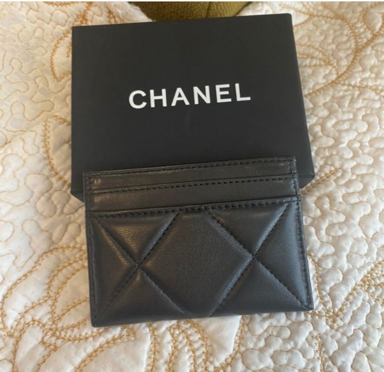 Coco 19 Quilted Lambskin Card holder
