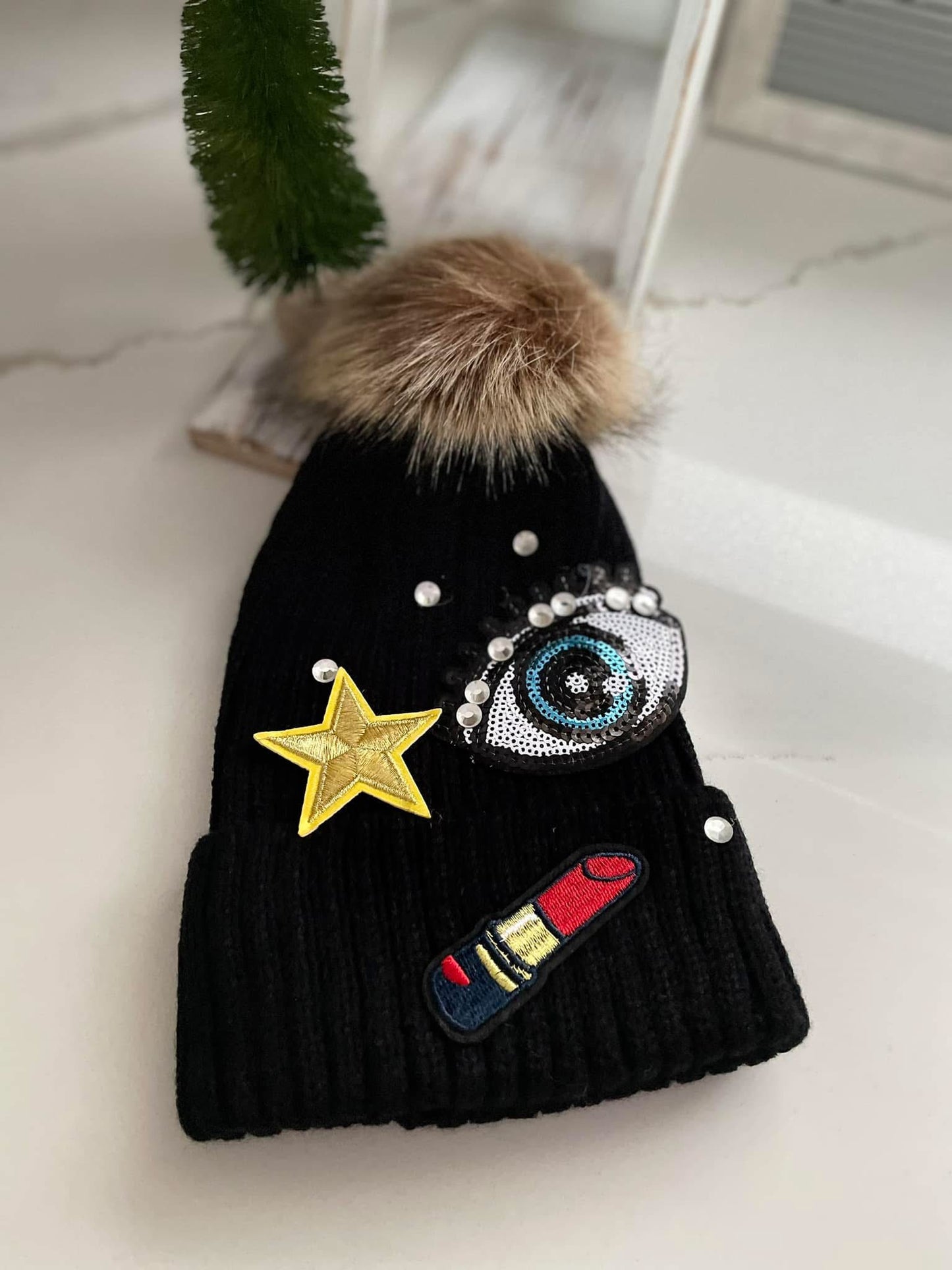 GLAM POM POM BEANIE | 1 LEFT NO RESTOCK