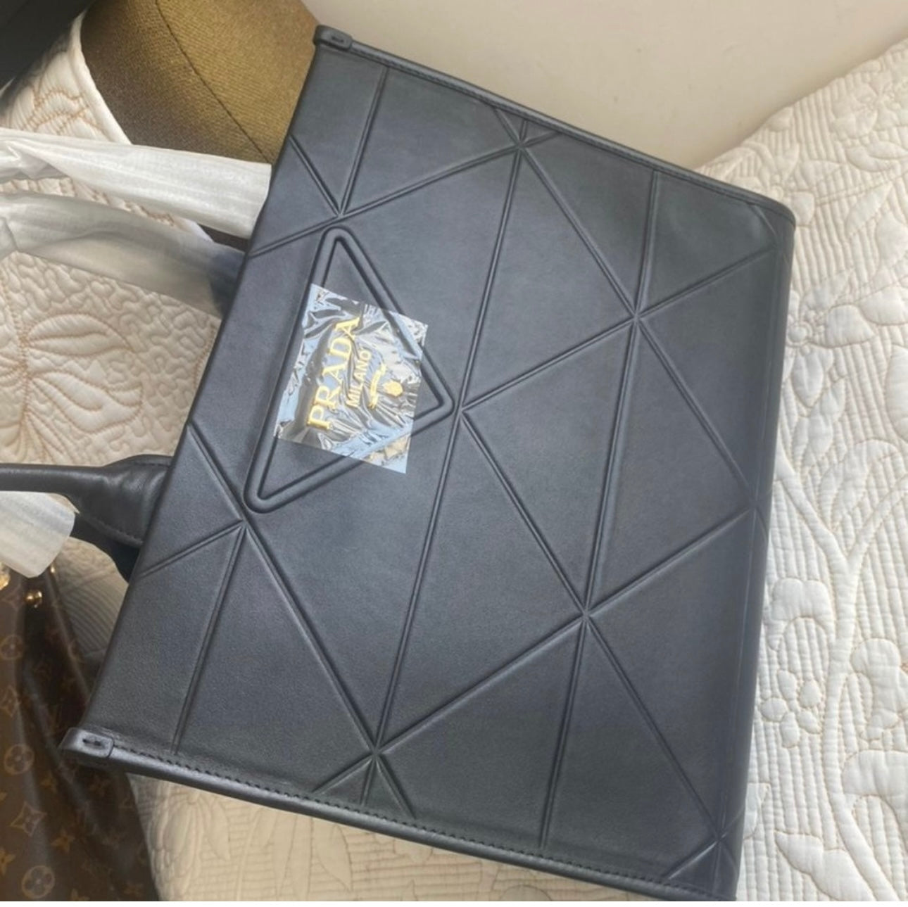 Sac Symbole moyen en cuir avec surpiqûres