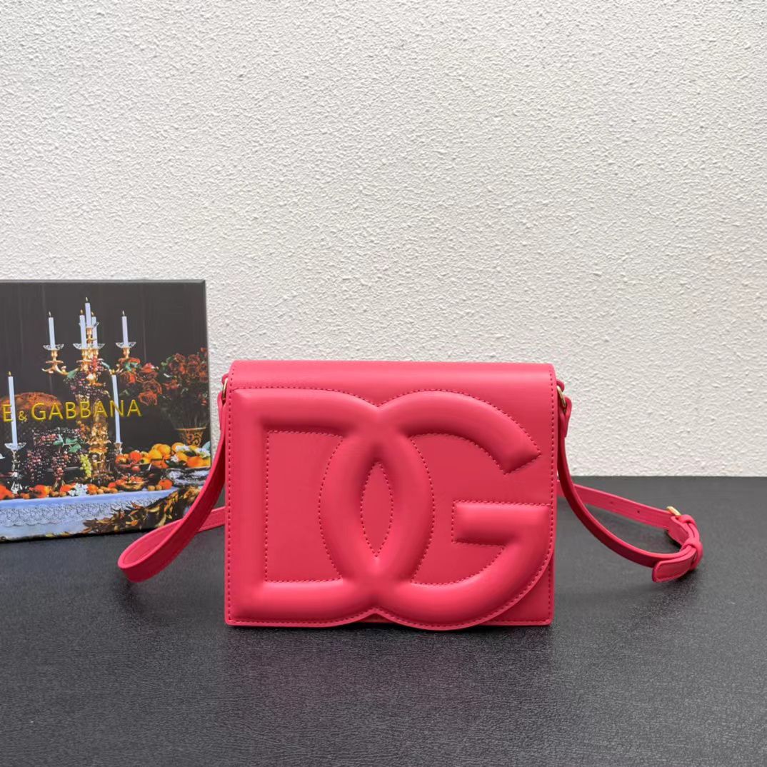 Sac porté épaule en cuir à rabat avec logo DG