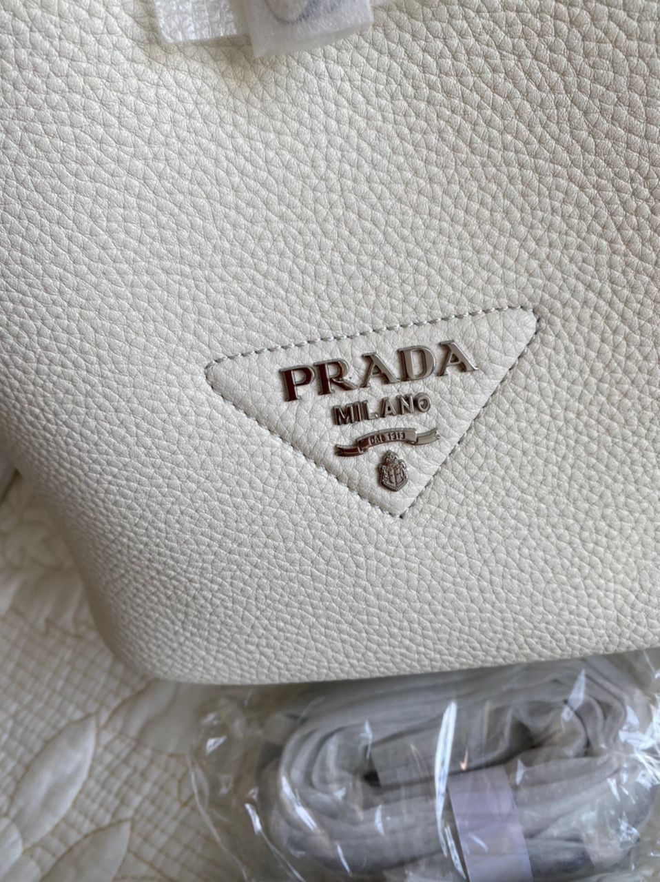 PRA | White Leather Bucket Bag