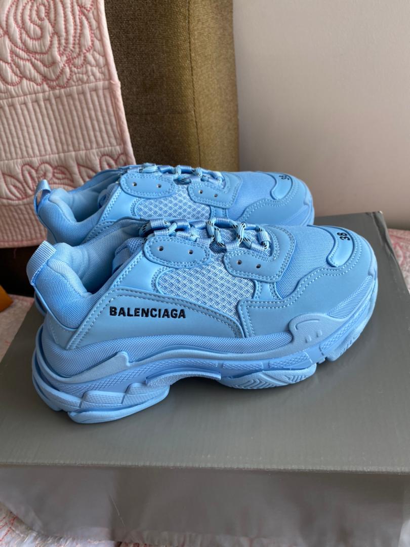 Baskets BB Triple S bleu clair