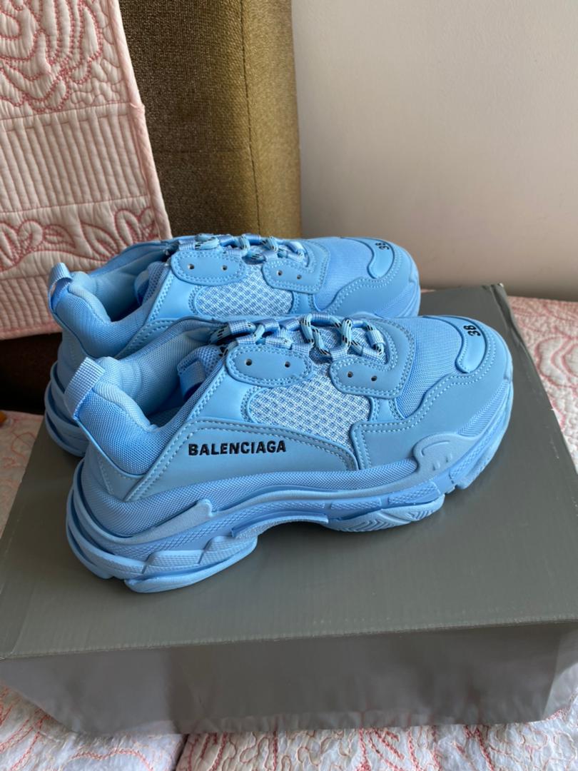 Baskets BB Triple S bleu clair