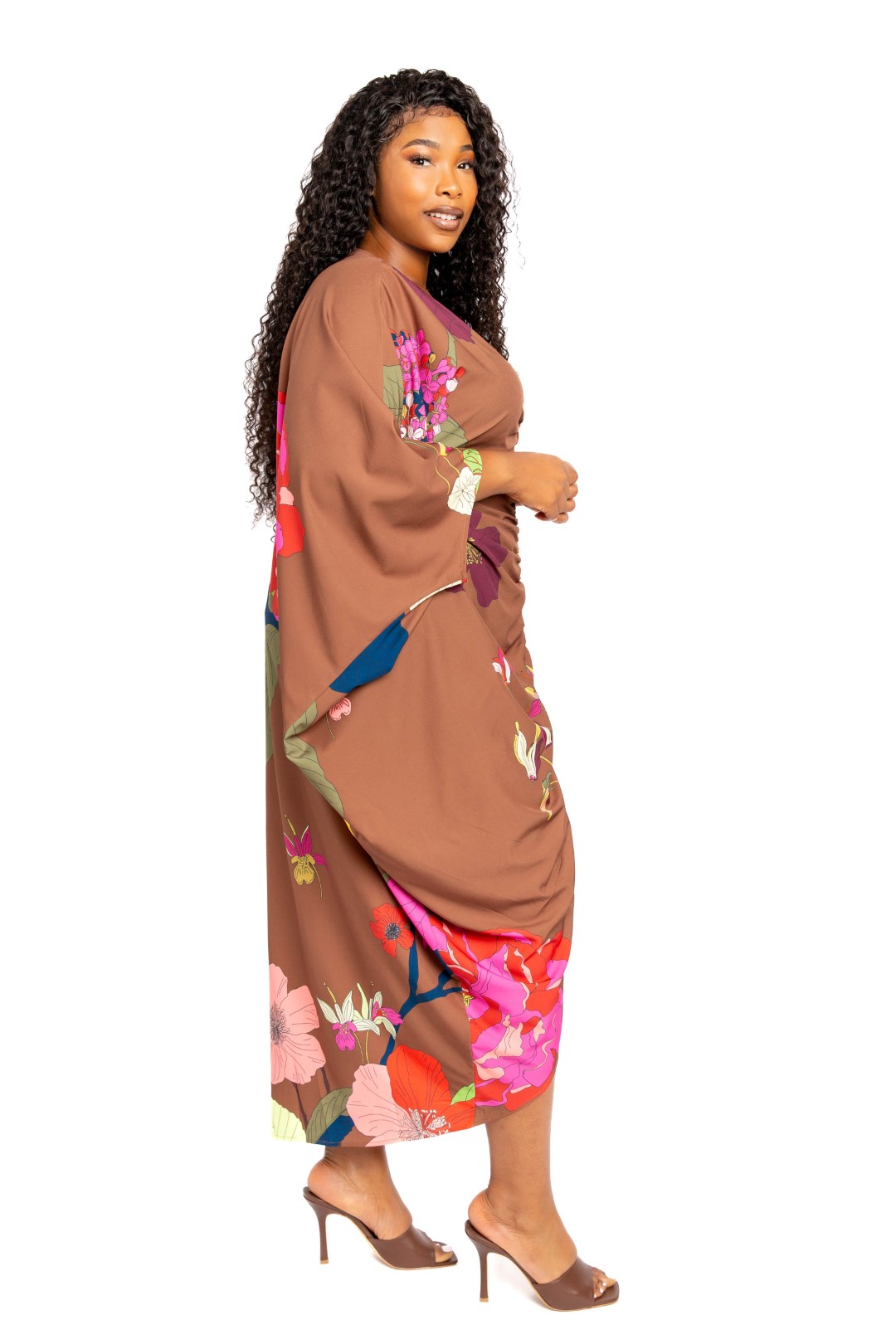 Robe caftan froncée imprimée avec lien à la taille à l'intérieur