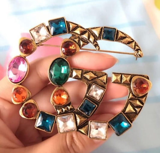 Colorful G Brooch
