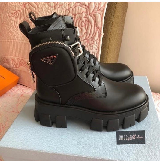 Botas monolito