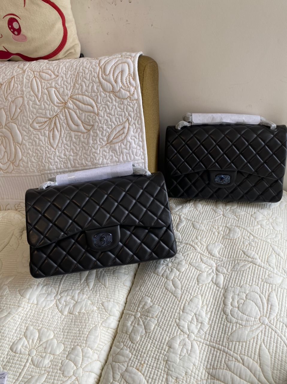 Sac à rabat moyen en cuir d'agneau matelassé So Black