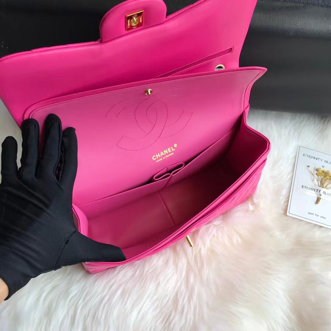 Sac à rabat moyen en cuir d'agneau rose