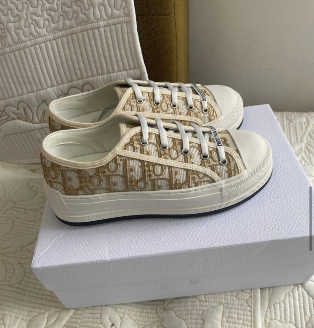 Zapatillas deportivas Oblique CD Walk N en tono dorado