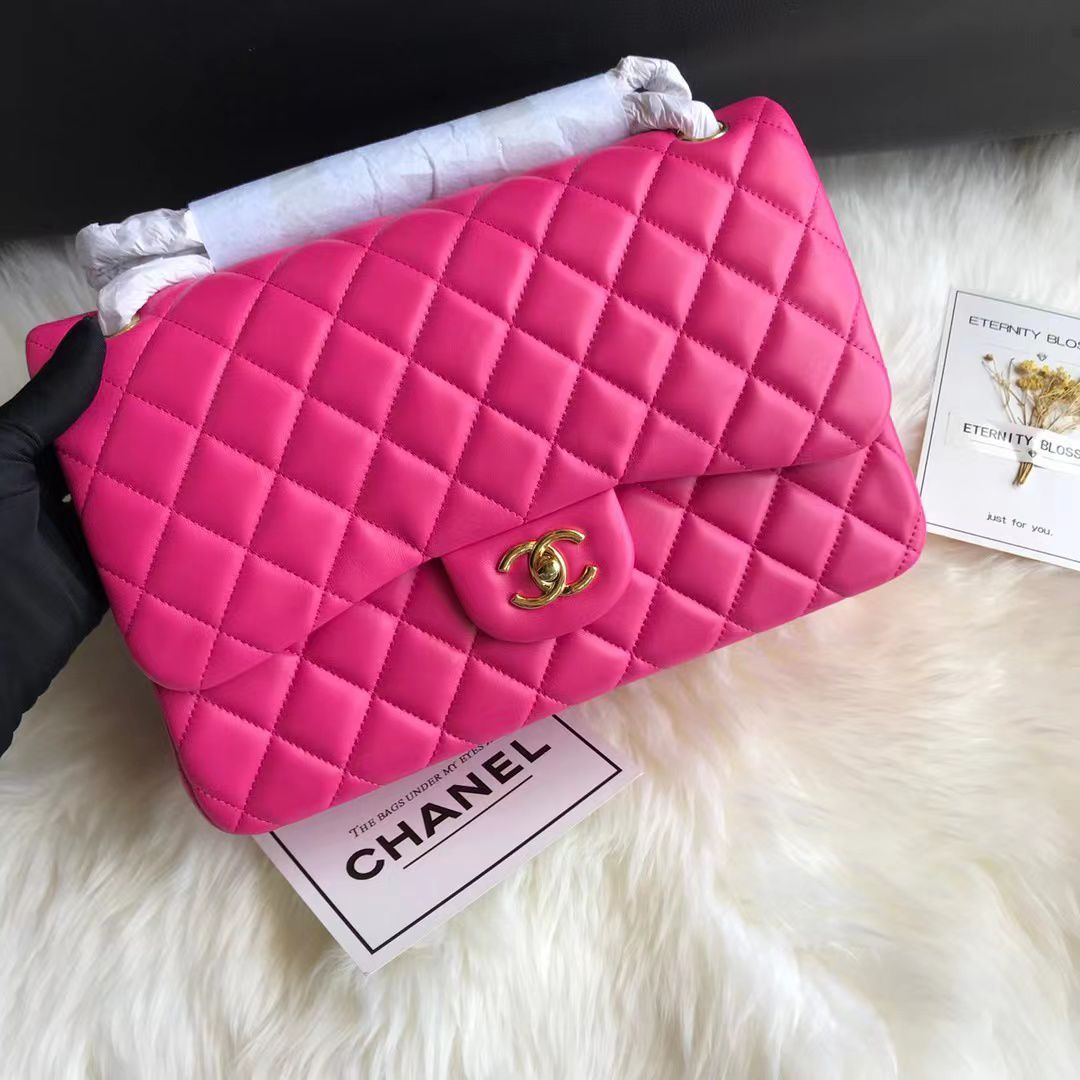 Sac à rabat moyen en cuir d'agneau rose