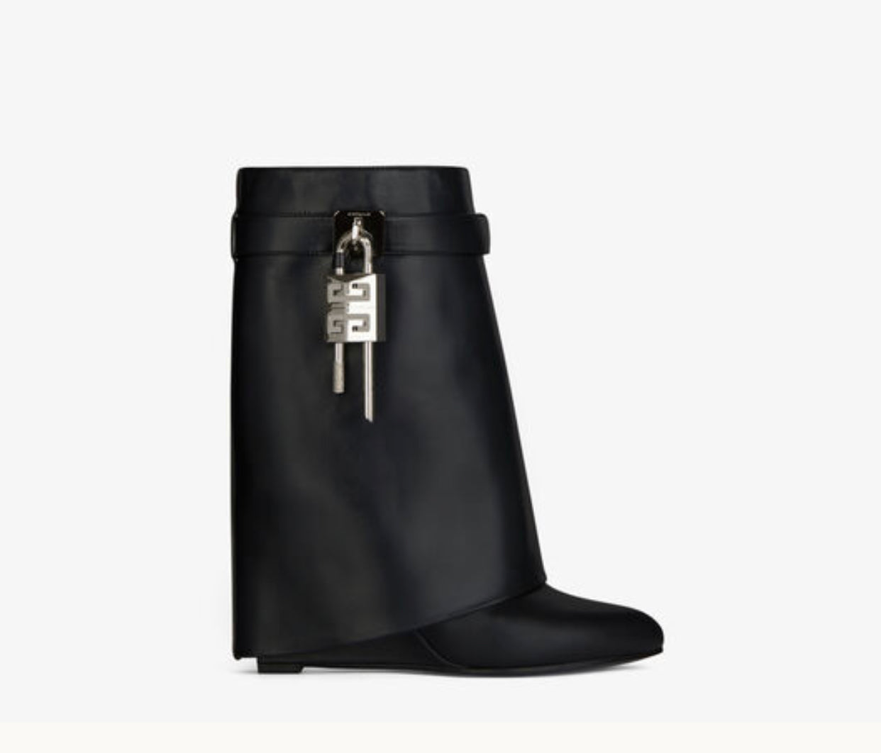 Short Shark Boot