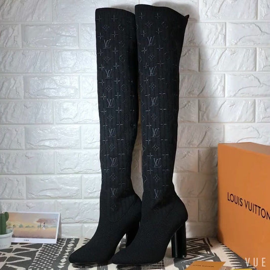 Bota silueta alta