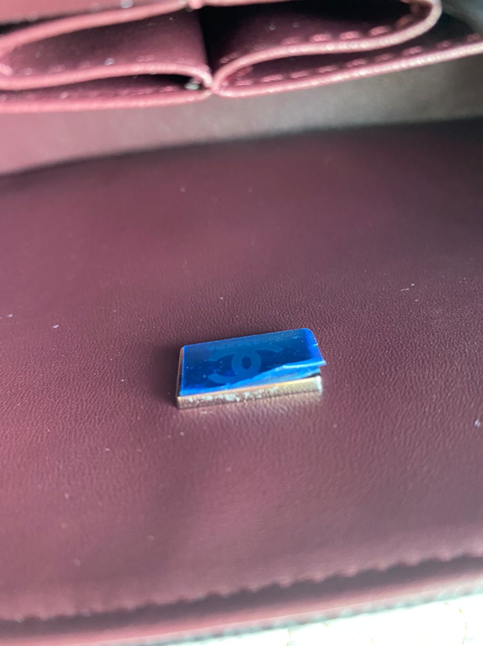 Sac à rabat Cavier matelassé noir