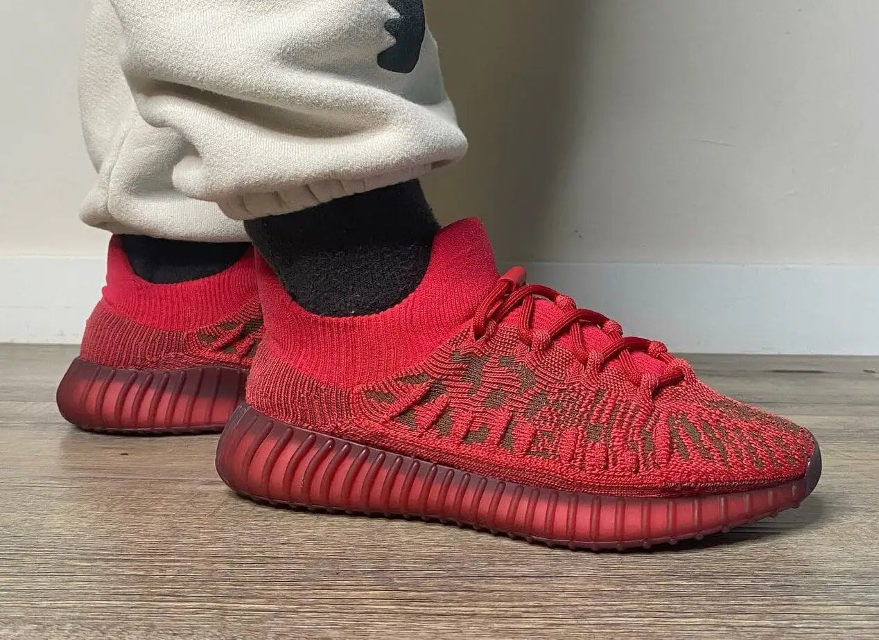 Yeezy Rouge Ardoise