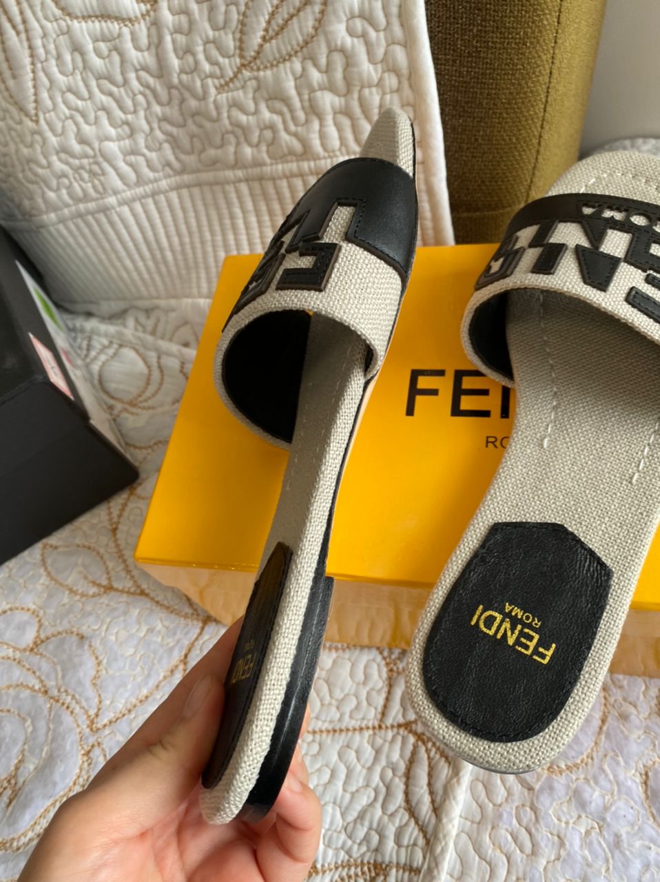 Sandalias FF de lona y piel con logo