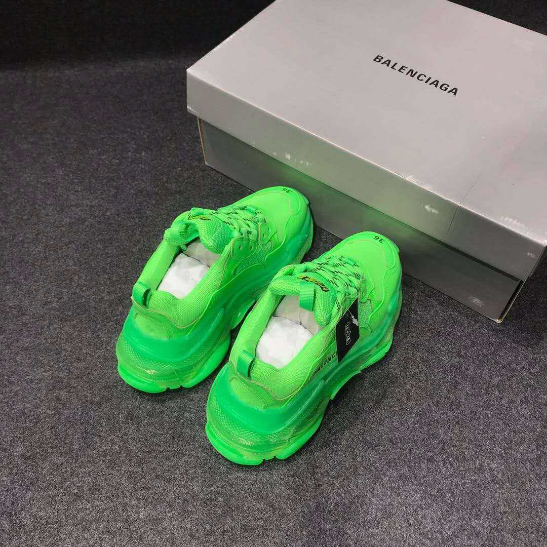 BB Triple S