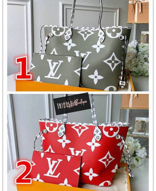 NEW Collection N-Full Tote